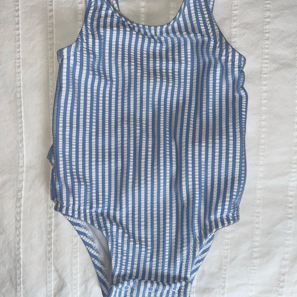 Old Navy baby girl seersucker swimsuit 3-6M - Picture 2 of 5